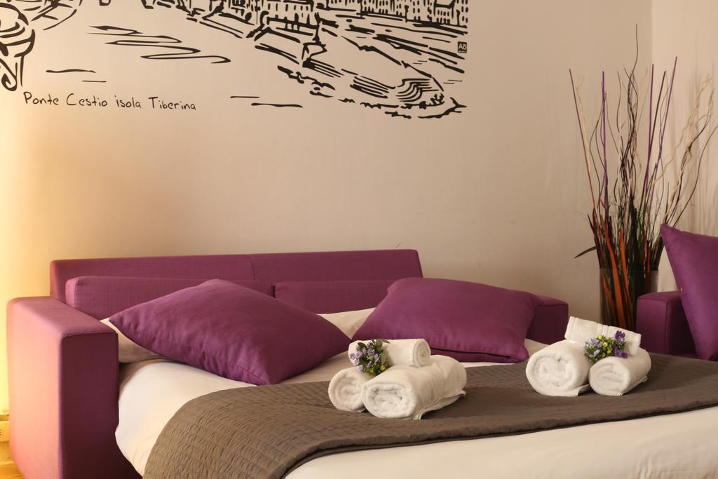 Petrarca Apartment โรม ภายนอก รูปภาพ